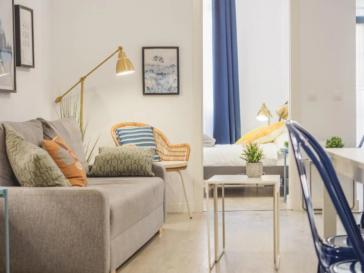 Cubo'S Malaga Center El Molinillo Apartment